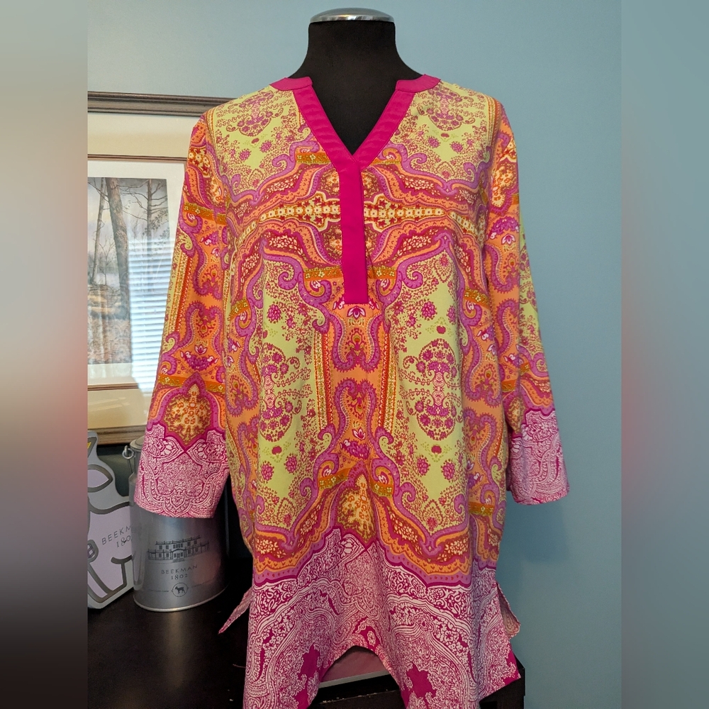 TravelSmith Tunic, Size LP